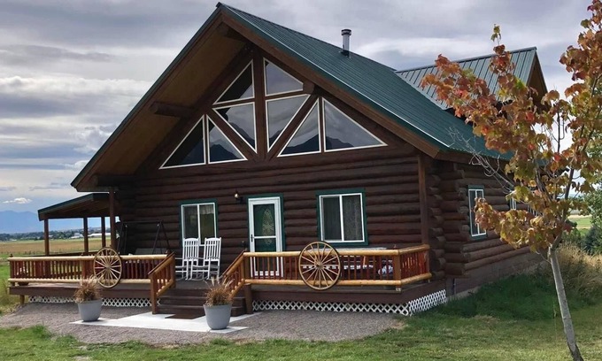 Ronan Cabin | Spacious Cabin fully furnished with beautiful views of the Mission Mountains.