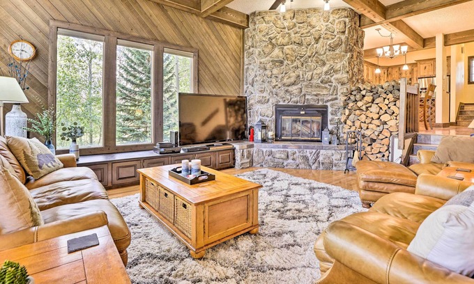 Summit Cove Condo | Spacious Condo < 4 Mi to Keystone Resort!