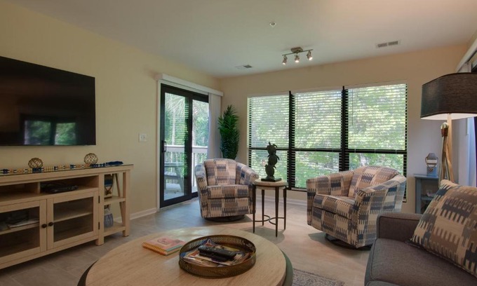 Palmetto Dunes Apartment | Spacious Condo in the Heart of Hilton Head