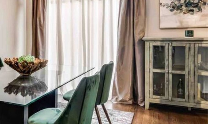 Old East Dallas Condo | Spacious Dallas loft with fireplace, pool, and luxury amenities near Downtown.