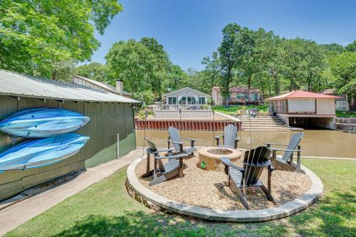 Gun Barrel City House | Spacious Deck Waterfront Home in Gun Barrel City!