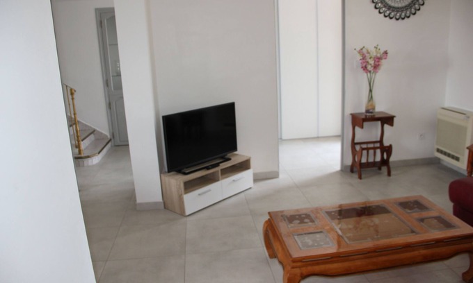 Cuxac-dʼAude House | Spacious, equipped and sunny house