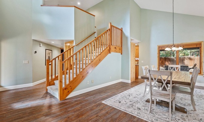 Flagstaff House | Spacious, Exquisite, Mountain Home! Prime Flagstaff Location!