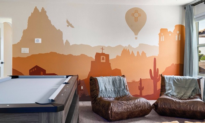Santa Fe House | Spacious family friendly 5-bedroom house in enchanting Santa Fe