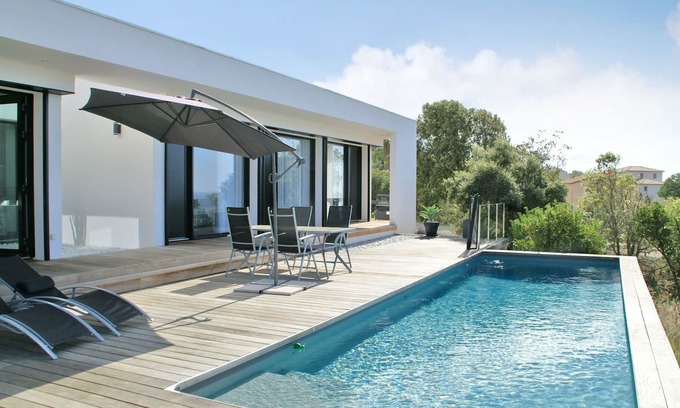 Albitreccia Villa | Spacious villa in Albitreccia with Swimming Pool