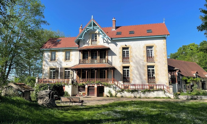 Saint-Germain-des-Bois House | Spacious French villa on a river, unique vacation home for family and friends