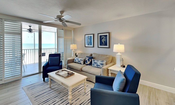 Fort Myers Beach Condo | Spacious Gulf Front Condo - Balcony, Ocean Views + Heated Pool!