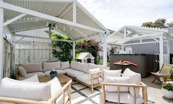 St Leonards Apartment | Spacious Hamptons-style home with heated pool