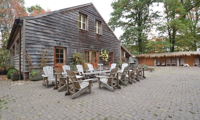 Wellerlooi House | Spacious Holiday Home in Wellerlooi with Private Garden