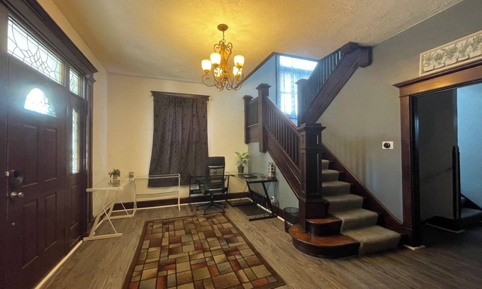 Evansville House | Spacious Home close to Downtown