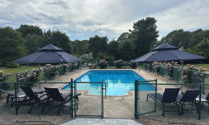 Orleans House | Spacious home w/Heated Pool - Perfect for multiple families