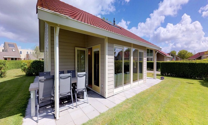 Kortgene Villa | Spacious House in Netherlands for 8 Guests