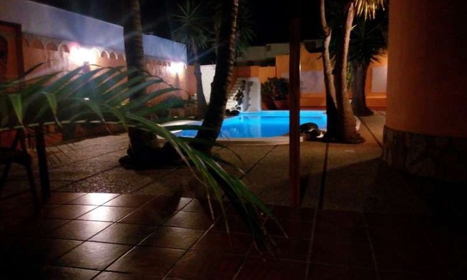 Tahiche House | Spacious house in the center of Tahiche with Internet, Pool, Balcony, Garden