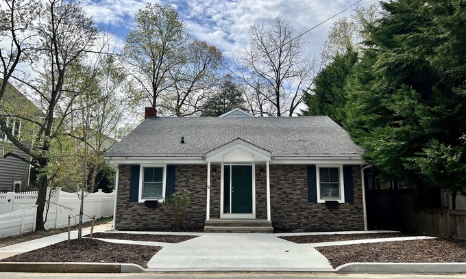 The Pines House | SPACIOUS, IN THE PINES REHOBOTH BEACH HOME - 84 Kent St.
