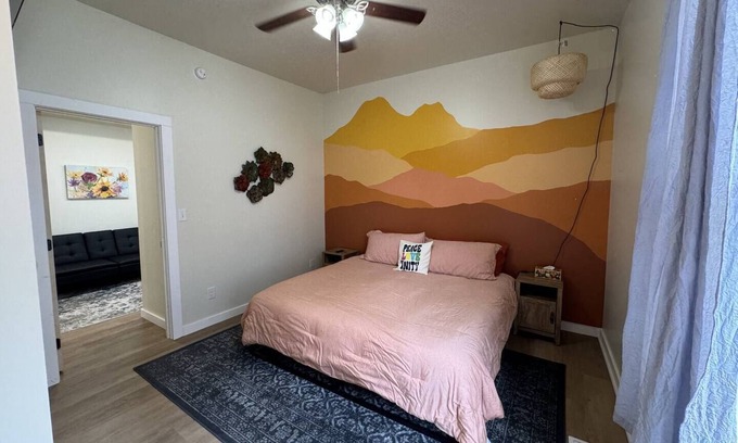 Hannibal Apartment | Spacious king-bed apartment with endless hot water. Only blocks from downtown!