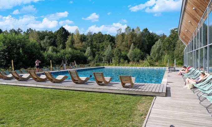 Antoing Villa | Spacious Mansion with Oasis