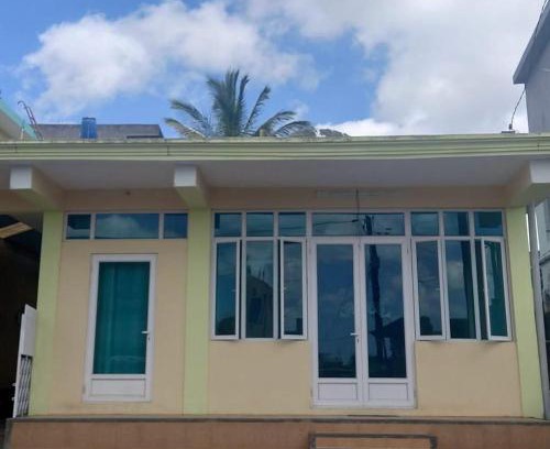 Candos House | Spacious Mauritian Home Centrally Located
