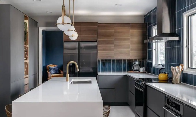 Bent Creek House | Spacious Mid Century Home Close To Everything