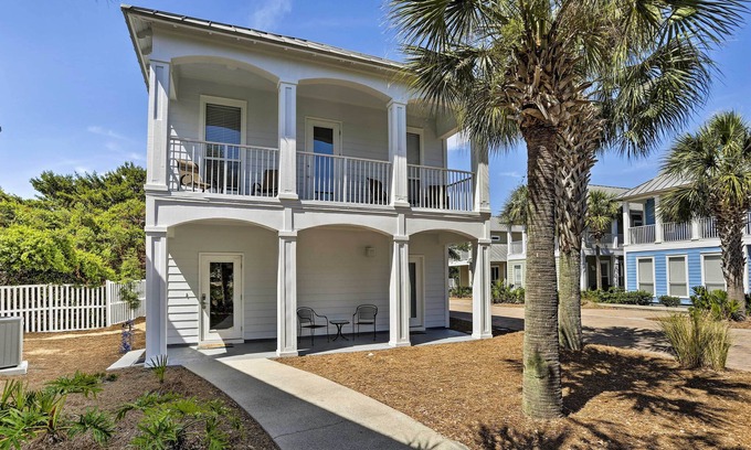 Miramar Beach Cottage | Spacious Miramar Beach Cottage w/Beach Access!