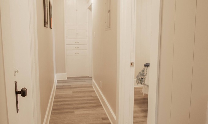 Anderson Apartment | Spacious Modern 1bd/1bth Mins Downtown Anderson