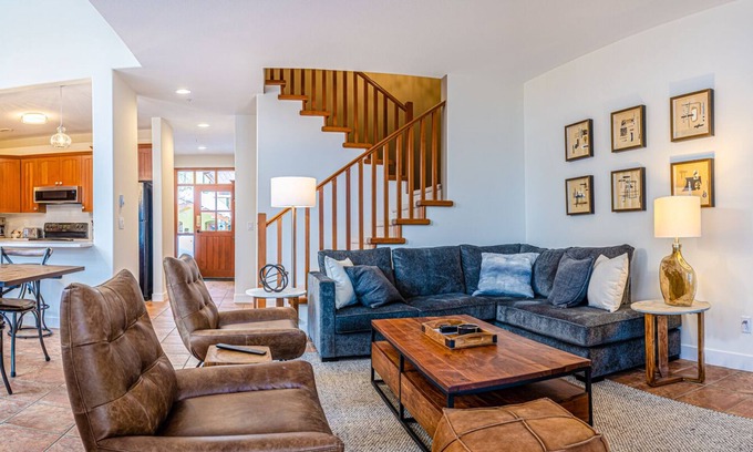 Sun Peaks House | Spacious multi level 4 bedroom + den townhouse with easy access to nearby runs and lift