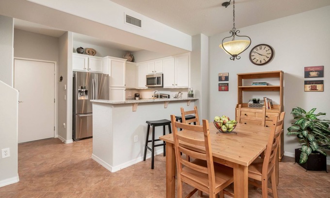 Desert Ridge House | Spacious, Newly Remodeled Townhouse. Easy Access to Everything.