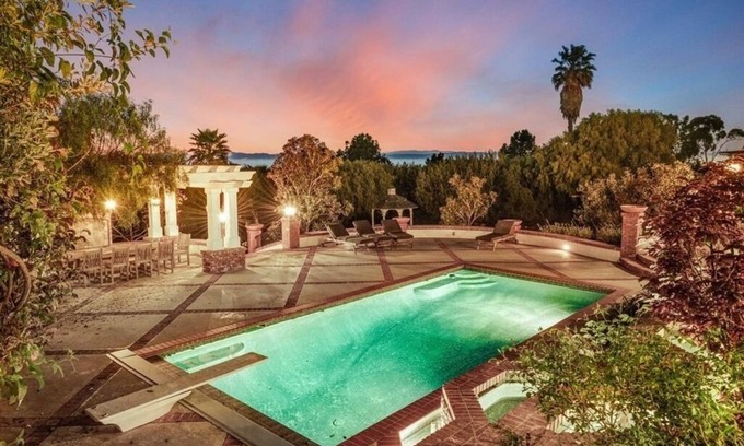 Palos Verdes Estates House | Spacious ocean view luxury 5 bed 7 bath resorts like 30000 sf backyard property