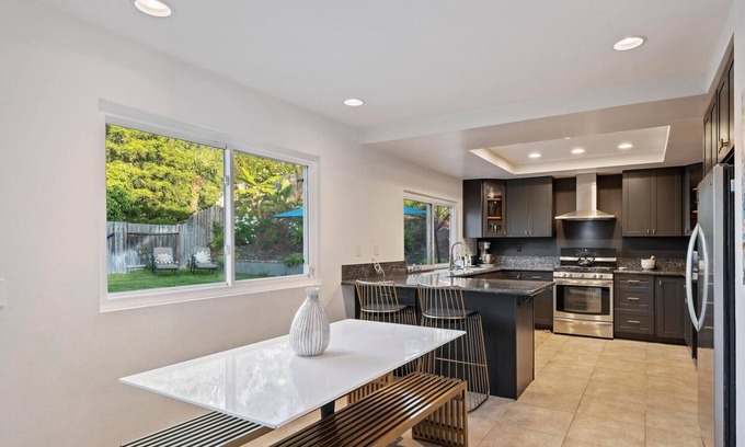 Mira Costa House | Spacious Oceanside 4BR Pool Home w/Hot Tub, AC, WiFi — 5.5mi to Carlsbad Beach!