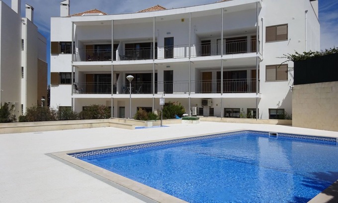 Tavira Apartment | Spacious one-bed apartment with shared pool, free WiFi, garage