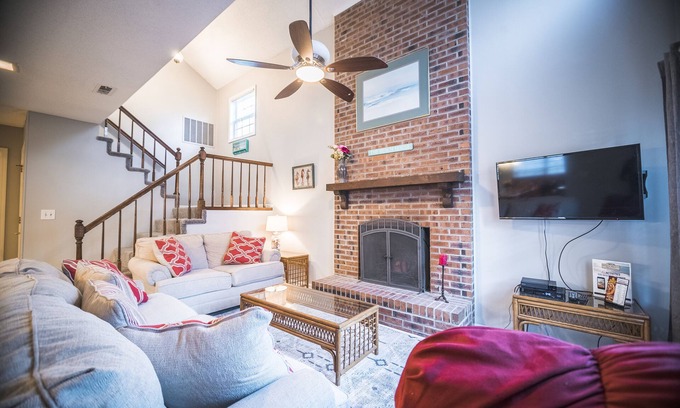 Ocean Grove House | Spacious Patio Home w/shared pool + FREE DAILY ACTIVITIES!!!
