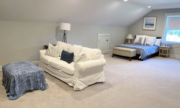 Marblehead House | Spacious private 3rd floor studio suite with private ensuite bathroom