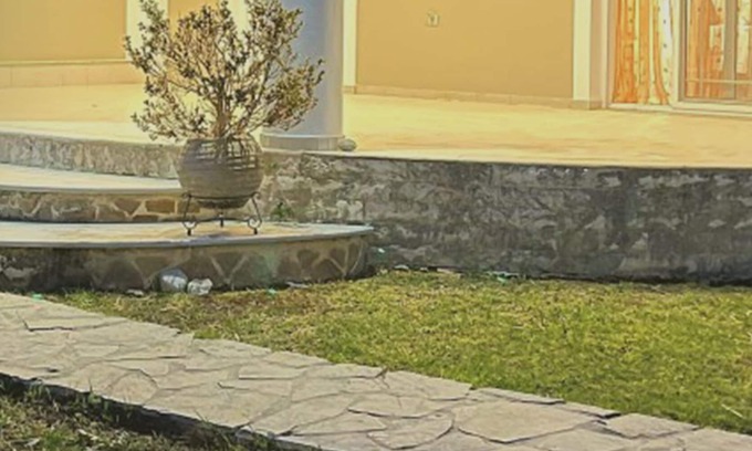 Neromilos Villa | Spacious Private Villa with garden - 100m from the sea