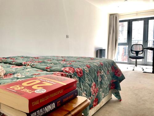 Birmingham House | Spacious Relaxing Double Bedroom near Heart of City