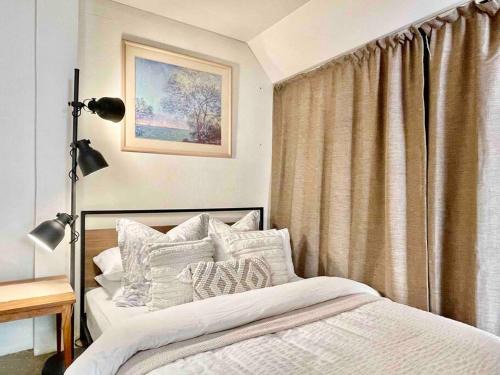 Burwood East House | Spacious Self-Contained Studio