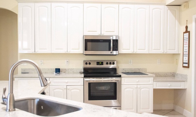Hunt Club House | Spacious sized home for big family or groups. Peaceful, quiet and fully equipped