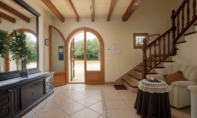 Cas Concos Apartment | Spacious Son Peris apartment in Cas Concos des Cavaller with WiFi, air conditioning, private parkin…