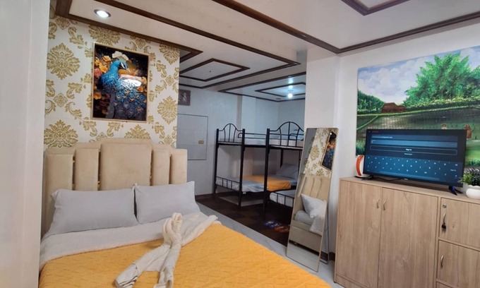 Davao Apartment | Spacious Studio Apartment Transient House near Abreeza Mall 8pax Free Parkingn