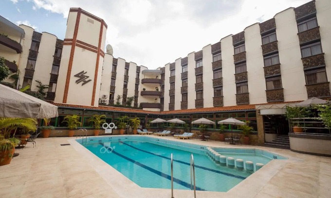 Nairobi Hotel | Spacious Suite Near Nairobi National Park! Outdoor Pool, Free Parking!