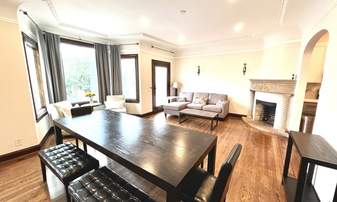 Laurel Heights Condo | Spacious & Sunny 6BR/3.5BA Home in Upscale Neighborhood