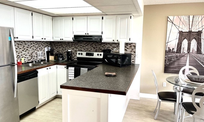 Red Deer Condo | Spacious Third Floor Condo in Great Location - Central Red Deer #305