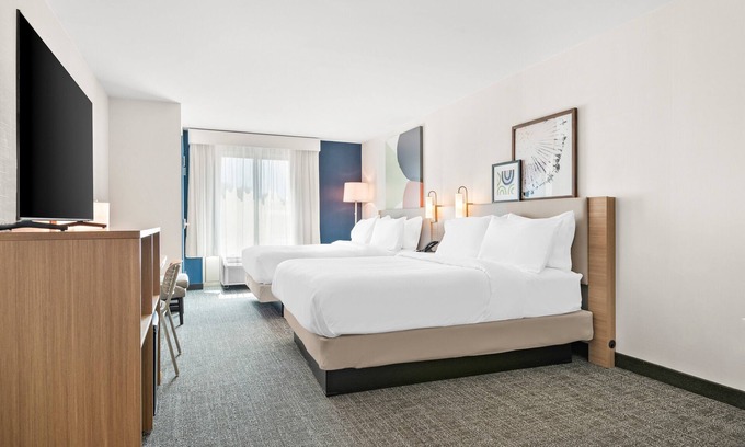 Hershey Hotel | Spark by Hilton Hummelstown Hershey