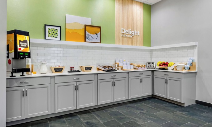 Lexington Hotel | Spark by Hilton Lexington