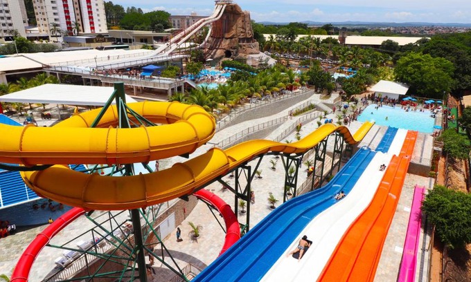 Centro House | Spazzio Diroma com acesso ao Acqua Park todos os dias