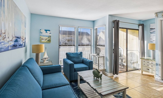 Holiday Isle Condo | SPC 8112 - Studio - sleeps 4 by RedAwning