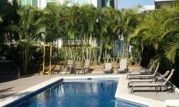 Santa Ana Apartment | Spectacular Apartment in the heart of Santa Ana!