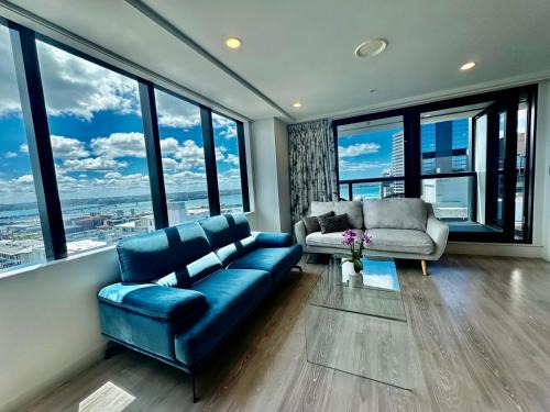 Auckland Central Business District Apartment | Spectacular Auckland CBD Views