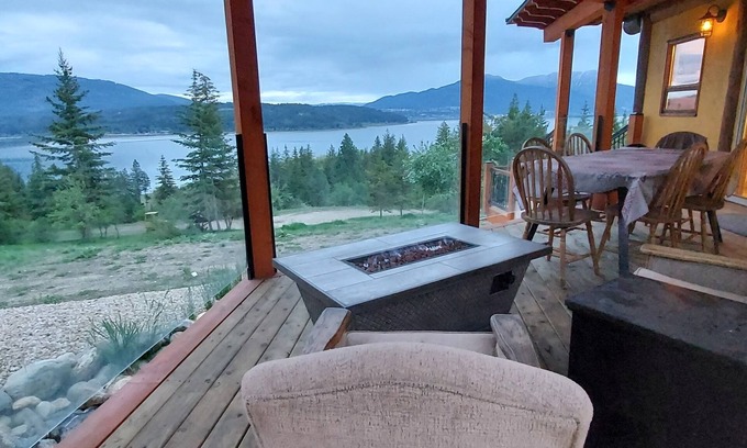 Tappen House | Spectacular Home on Estate w/view of Shushwap lake. Access to private beach.