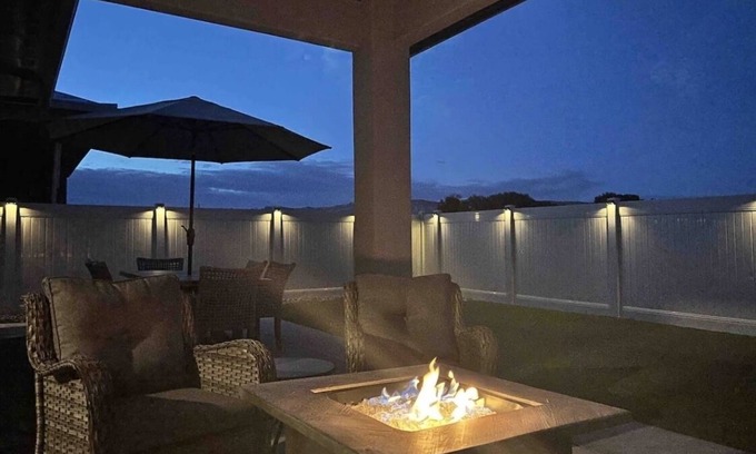 Grand Junction House | Spectacular Mesa view 3 room home