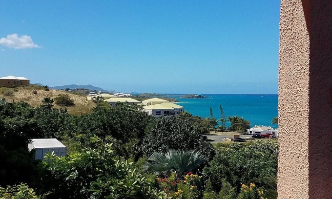 Cotton Valley Condo | Spectacular ocean & Buck-Island view, huge pool, high-speed internet