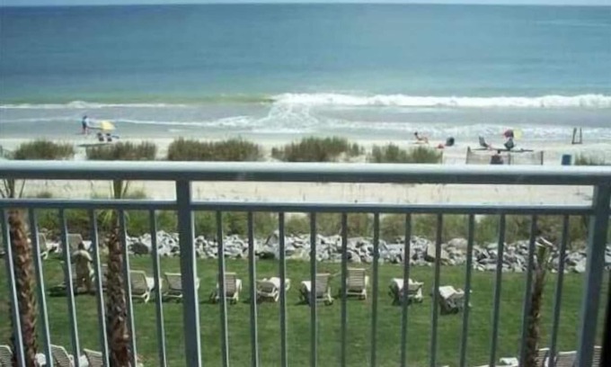 Myrtle Beach Condo | Spectacular ocean front Condo with 25' balcony